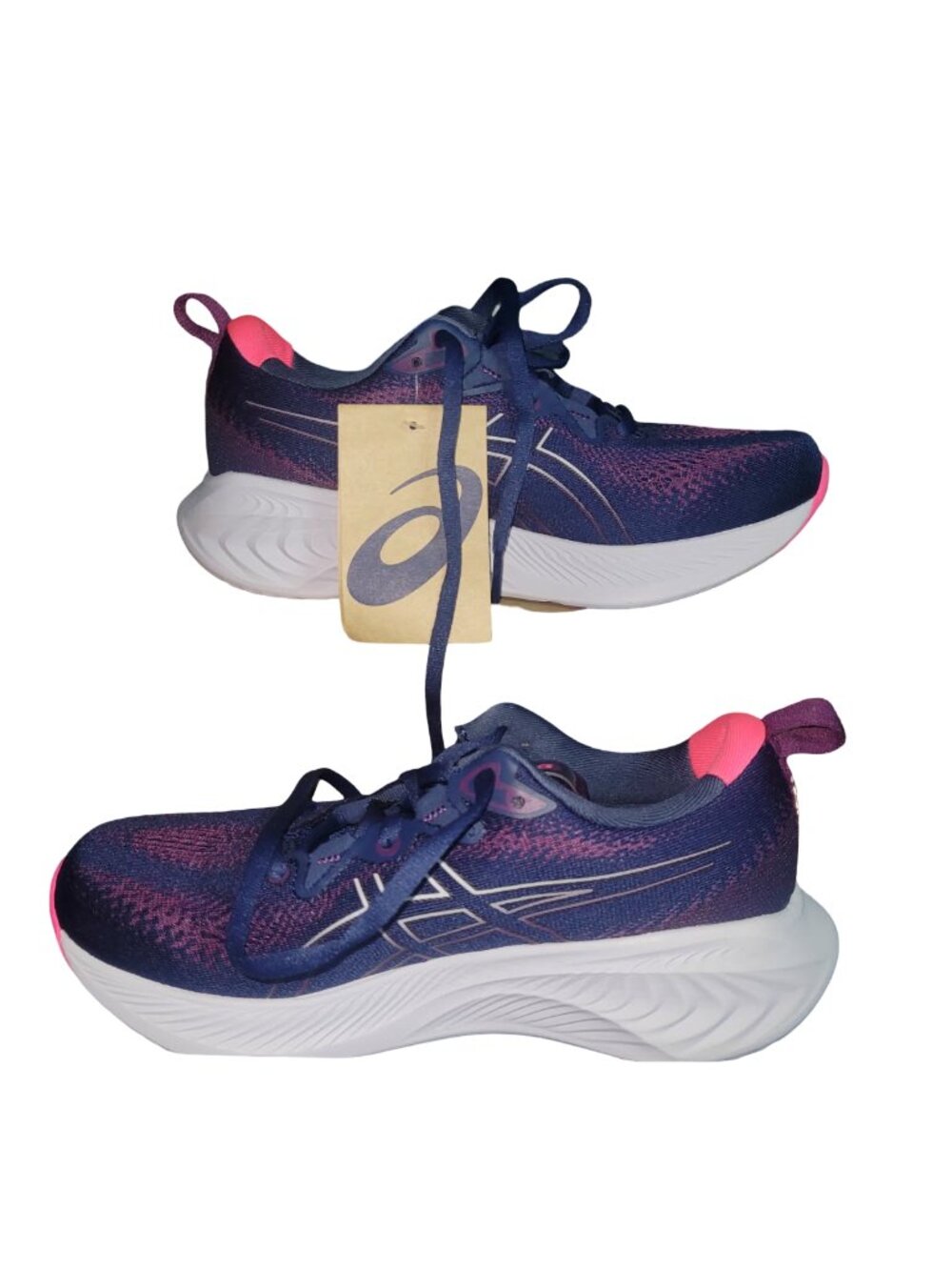 NWT 7 Wide ASICS Women's Gel-Cumulus 25